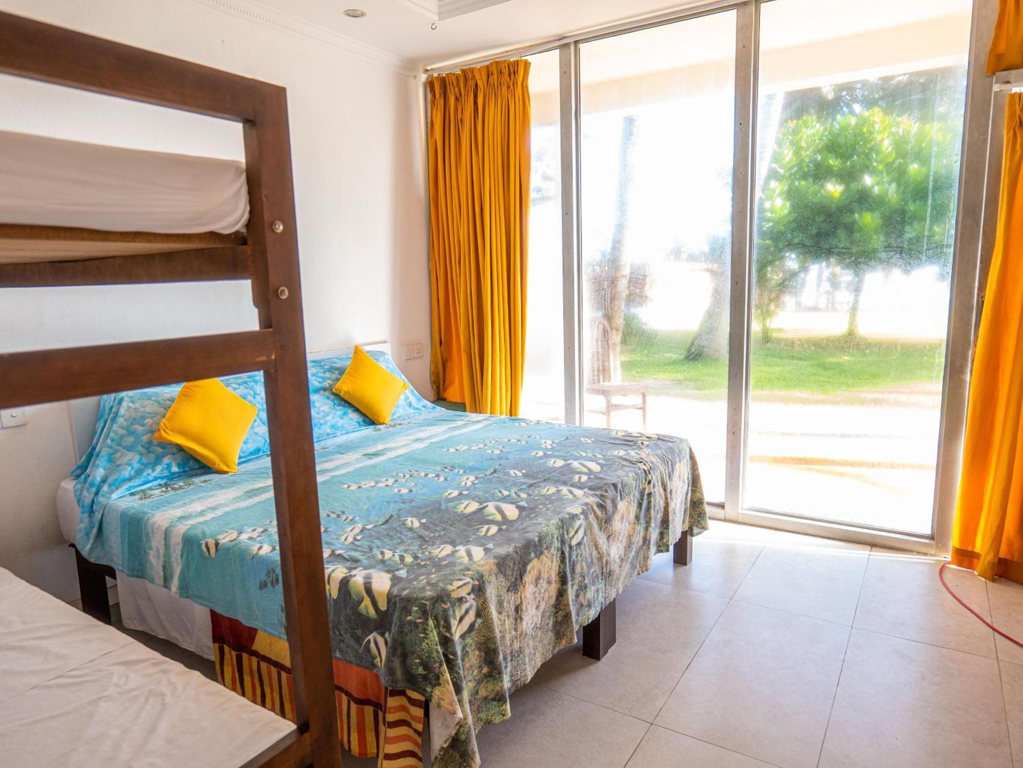 Amaya Beach Hotel Dikwella Esterno foto
